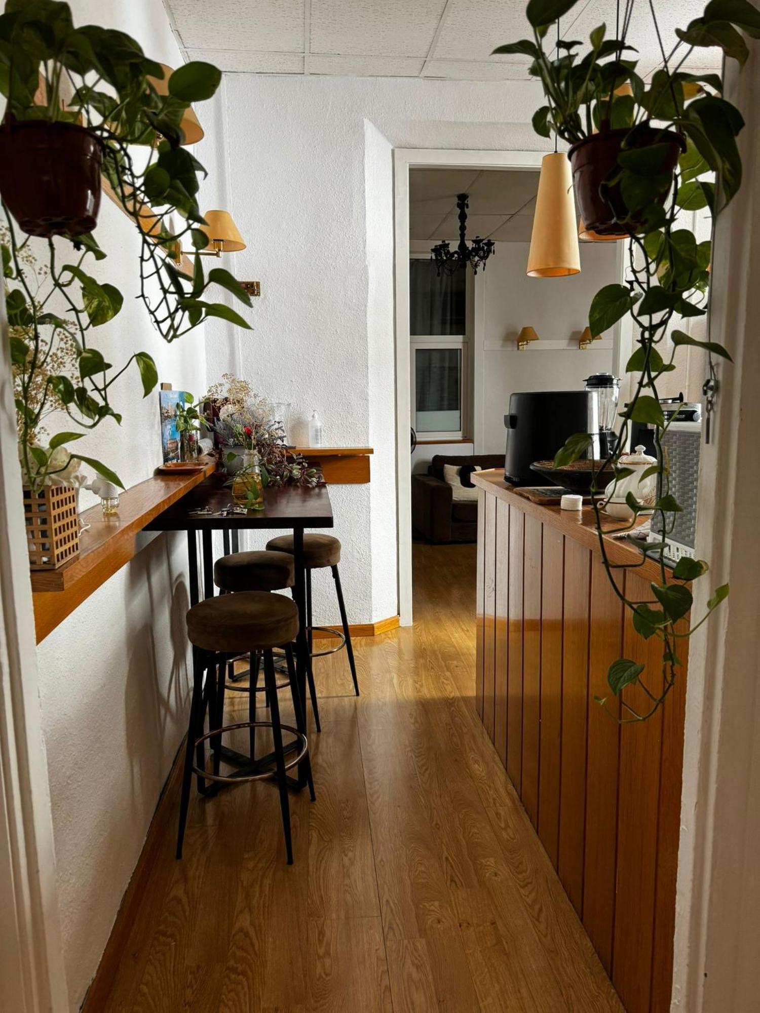 Habitacion Para Grupos Hasta 8 En Plena Rambla De Cataluna Barcelona Exterior foto